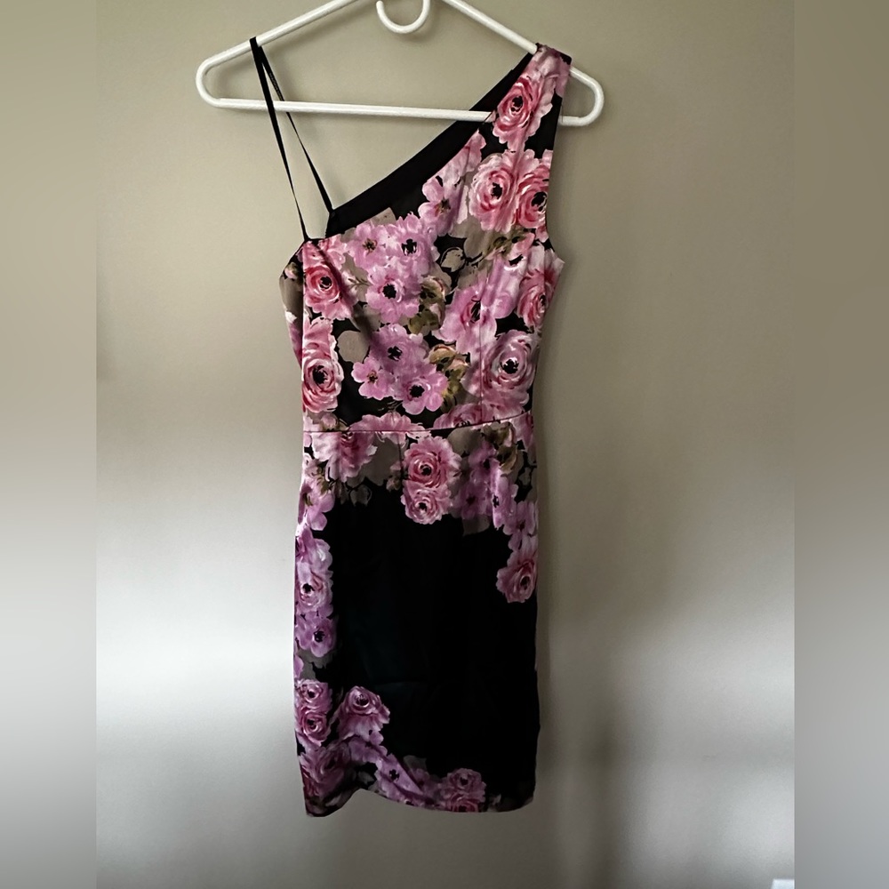 One shoulder Maggy London dress